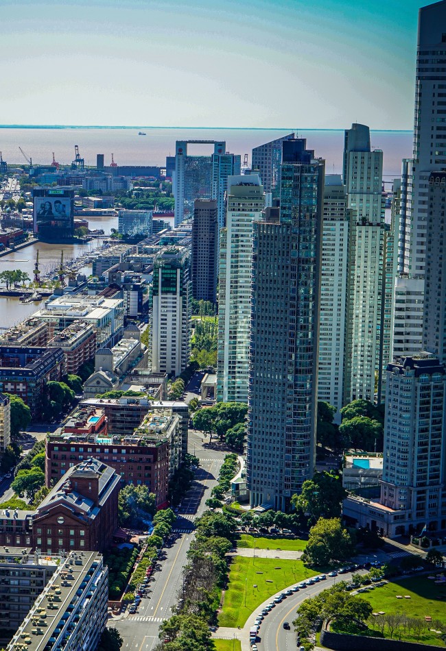 EMPRENDIMIENTO Torre Harbour, Complejo MADERO HARBOUR