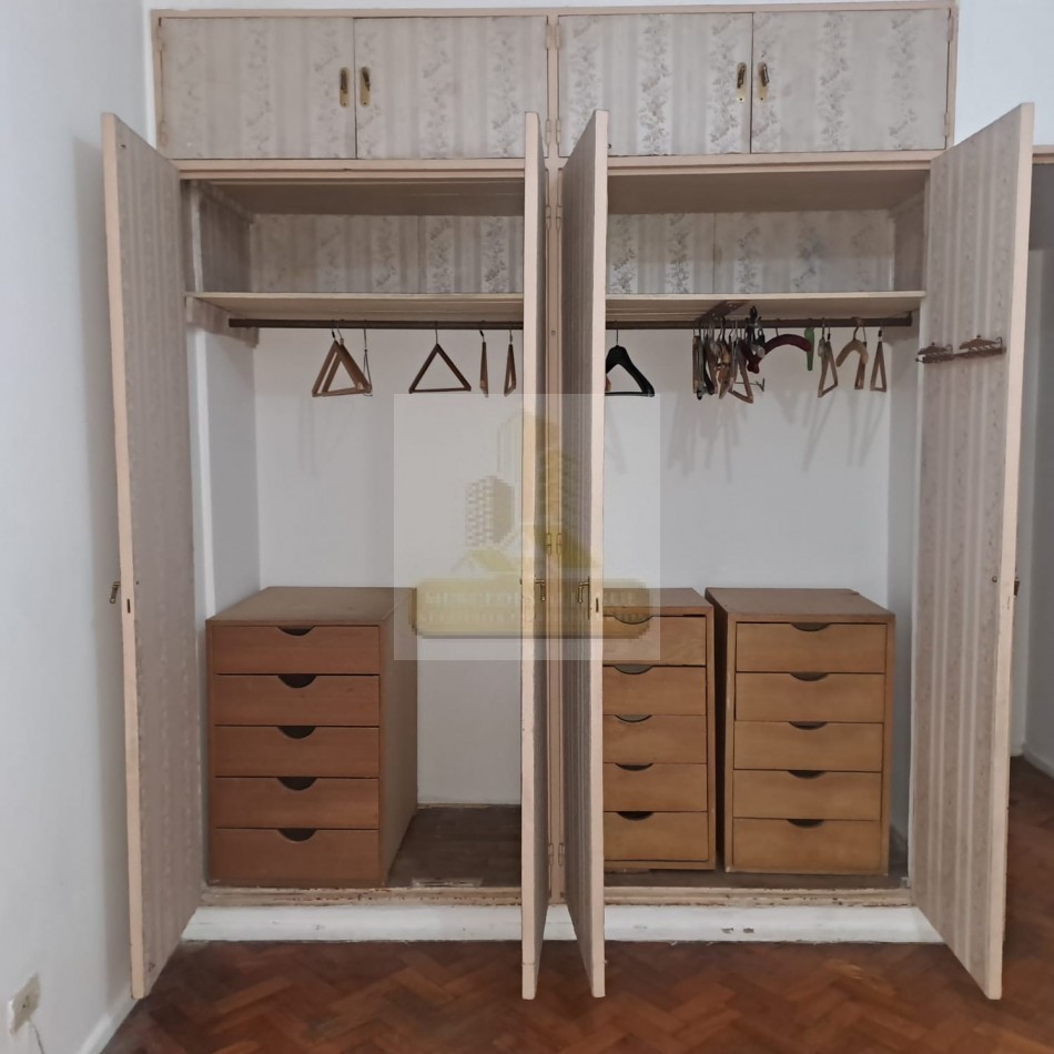 VENTA 2 Ambientes con cochera fija patio y terraza propia. BARRACAS