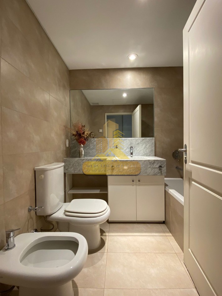 3 ambientes en Zencity. Pto Madero