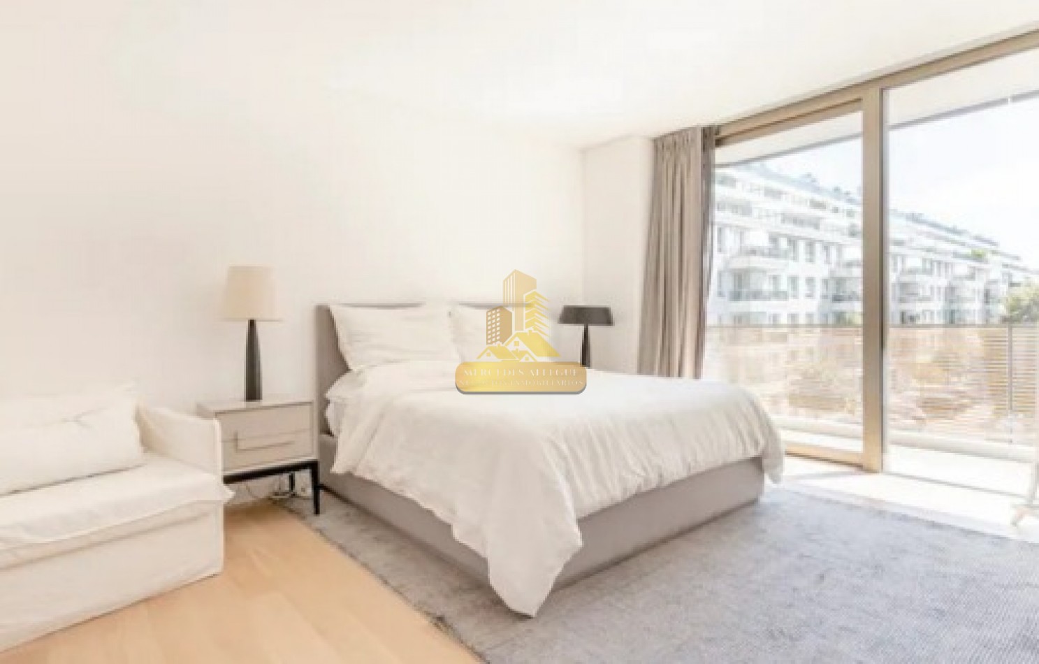 Venta 2 ambientes Edificio OCEANA Pto. MADERO