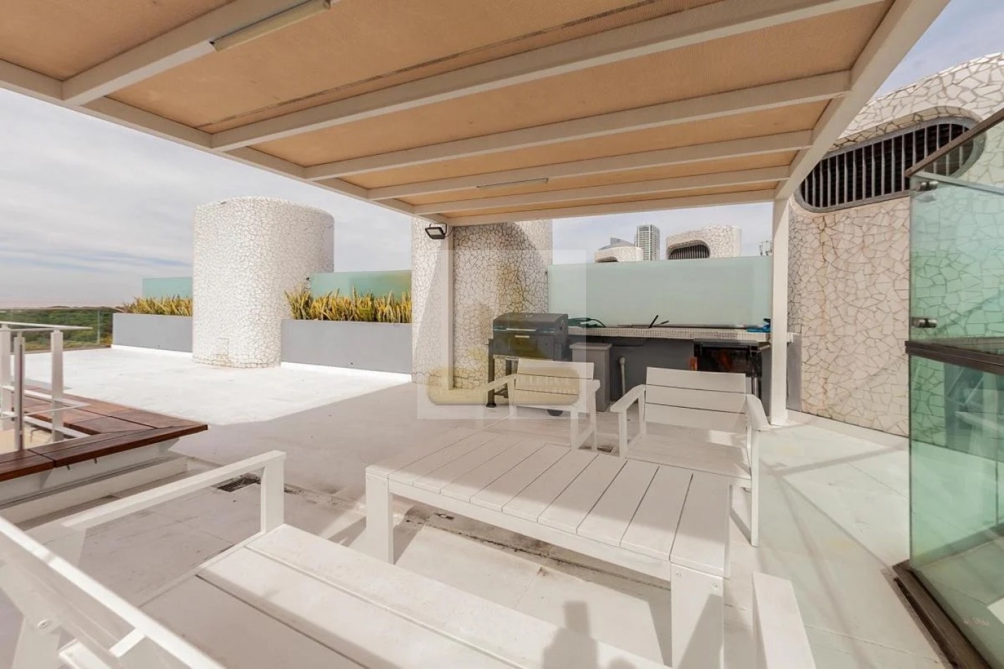 Venta con Renta - Exclusivo Triplex 3 ambientes en Edificio Forum Puerto Madero, frente al rio.