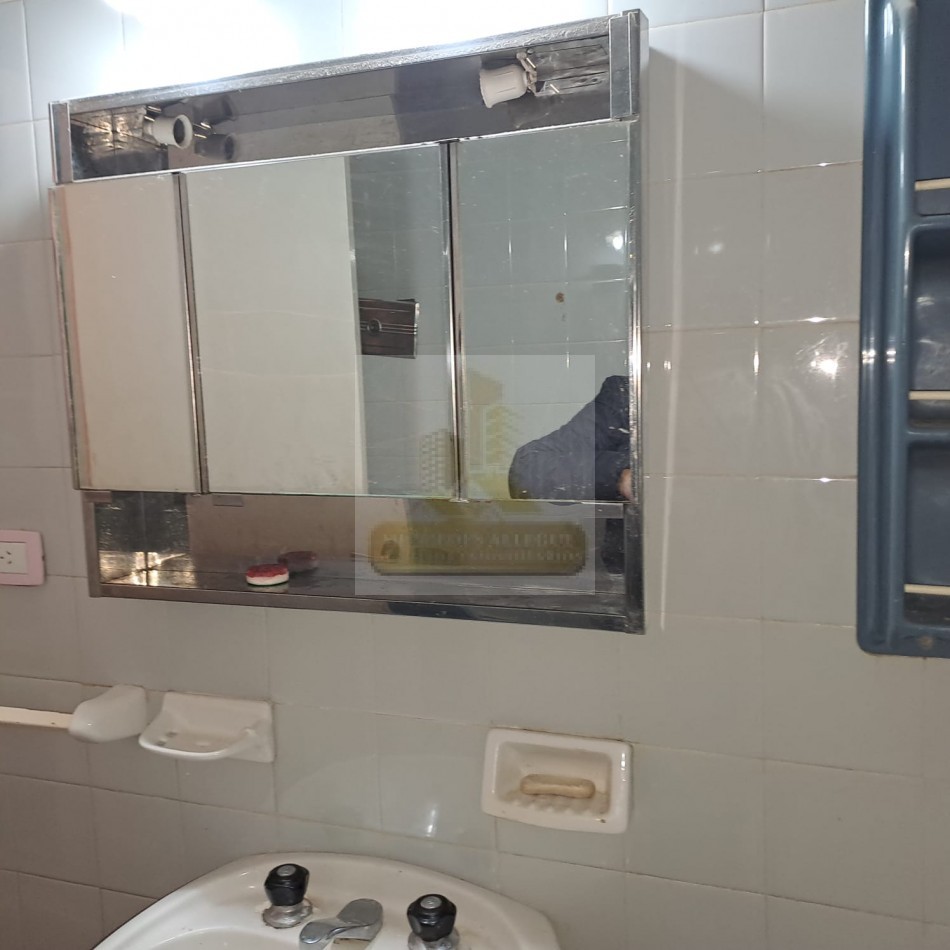 VENTA 2 Ambientes con cochera fija patio y terraza propia. BARRACAS