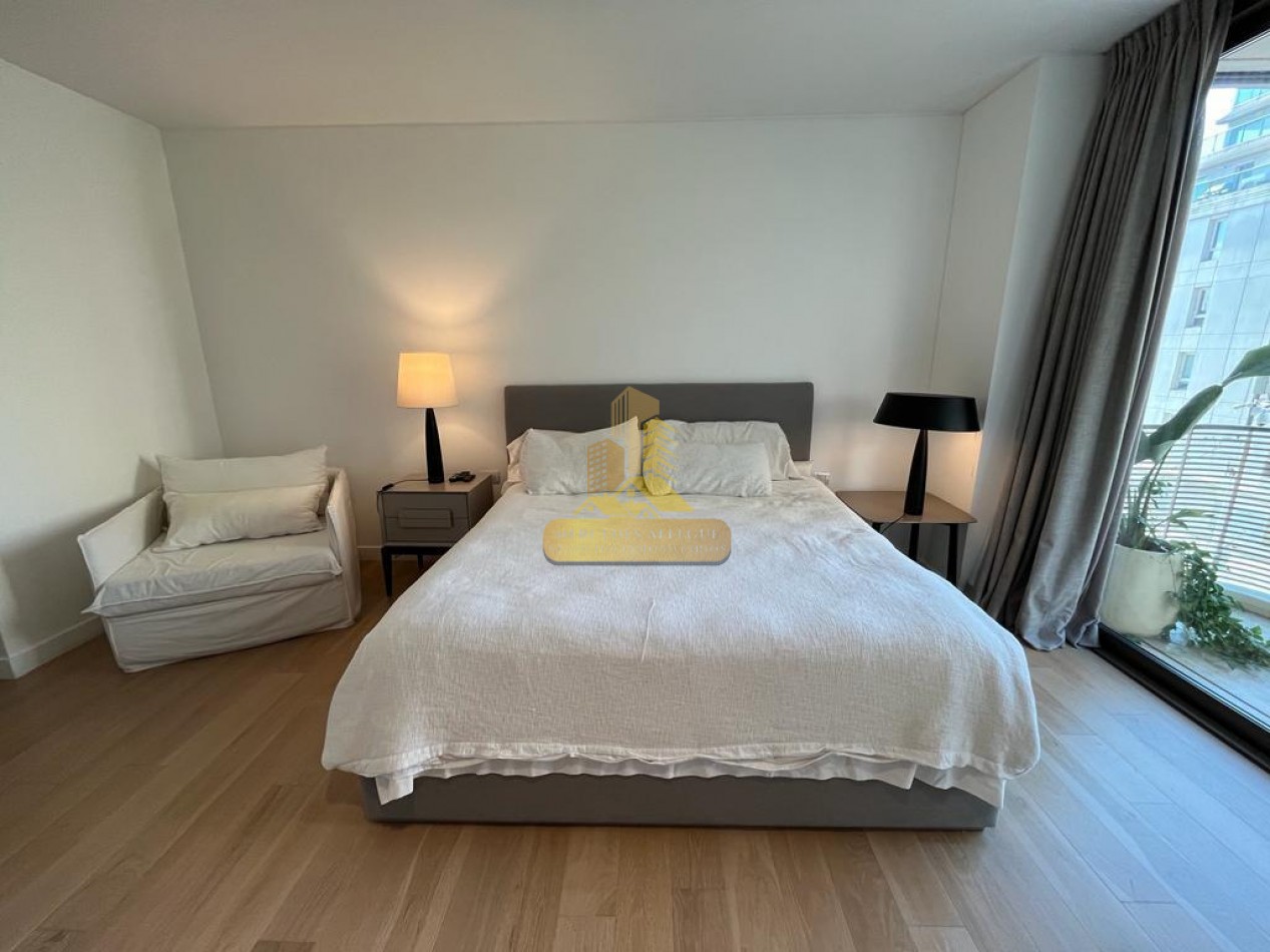 Venta 2 ambientes Edificio OCEANA Pto. MADERO