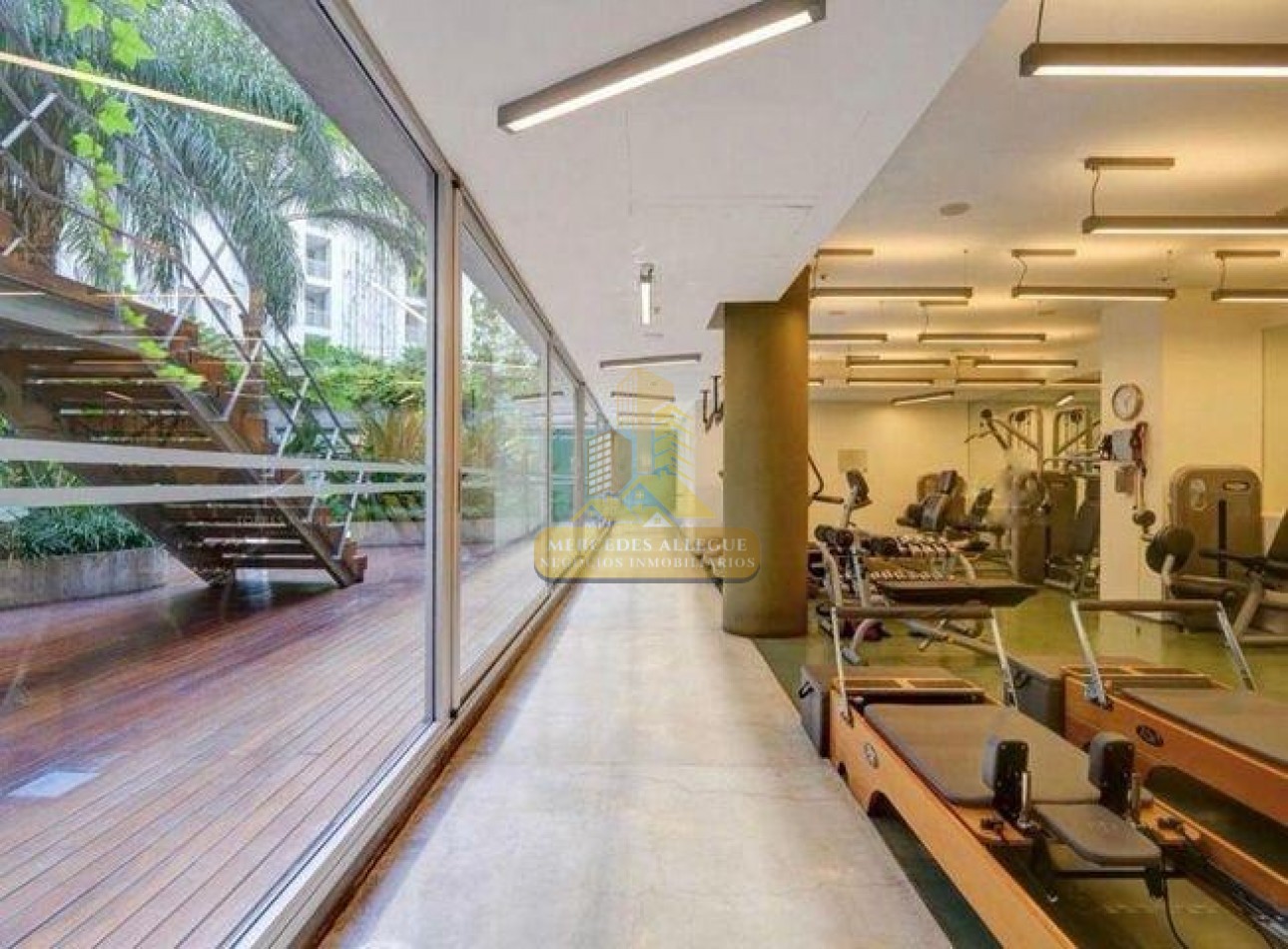 Venta con Renta - Exclusivo Triplex 3 ambientes en Edificio Forum Puerto Madero, frente al rio.